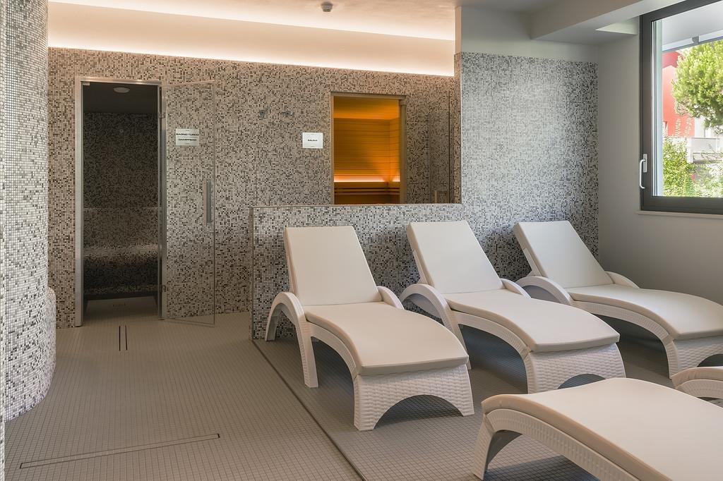 Mayer Hotel 3*